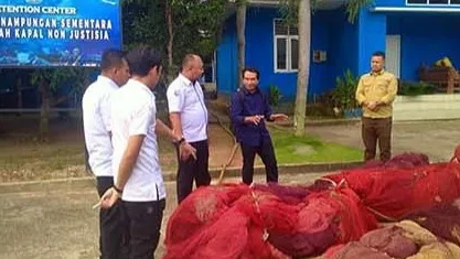 Badan Pemulihan Aset Hibahkan Pukat Cincin ke Universitas Hasanuddin